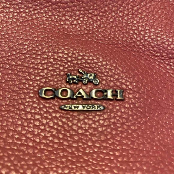 Coach Edie 31 Shoulder Leather Purse - Picture 9 of 11
